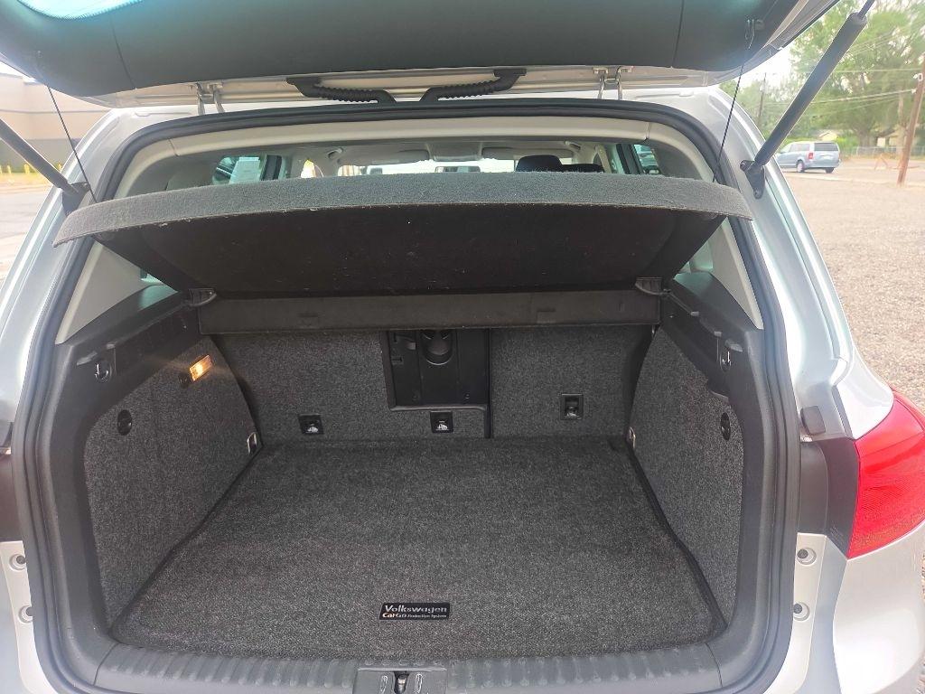 Volkswagen Tiguan  2015