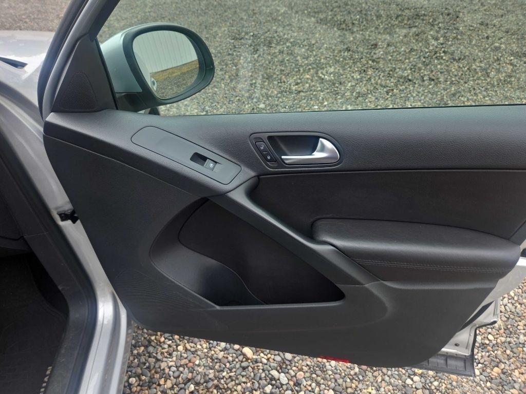Volkswagen Tiguan  2015