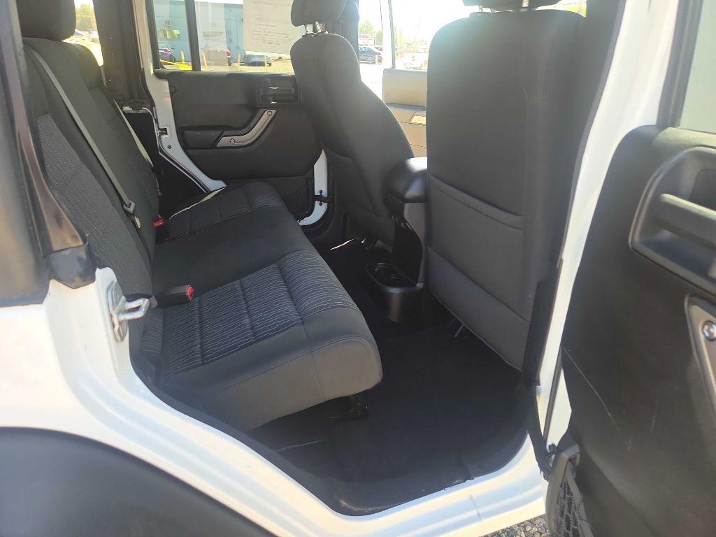 Jeep Wrangler  2011