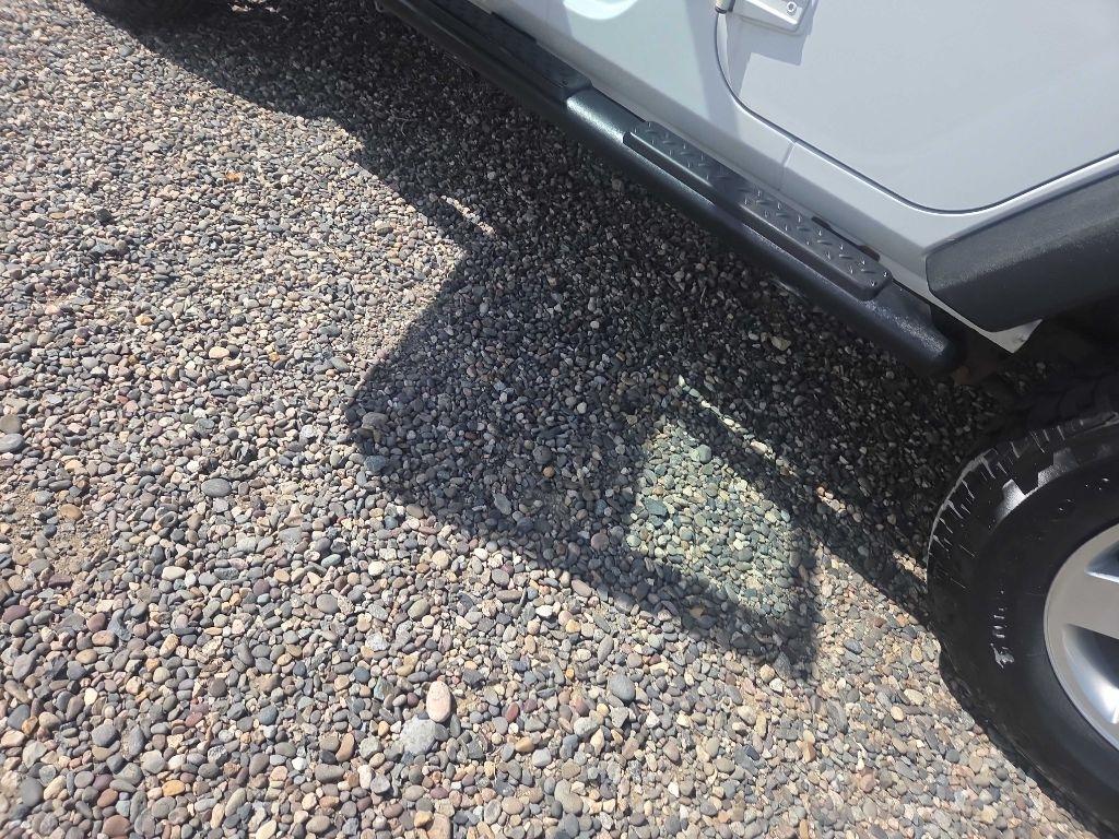 Jeep Wrangler  2011
