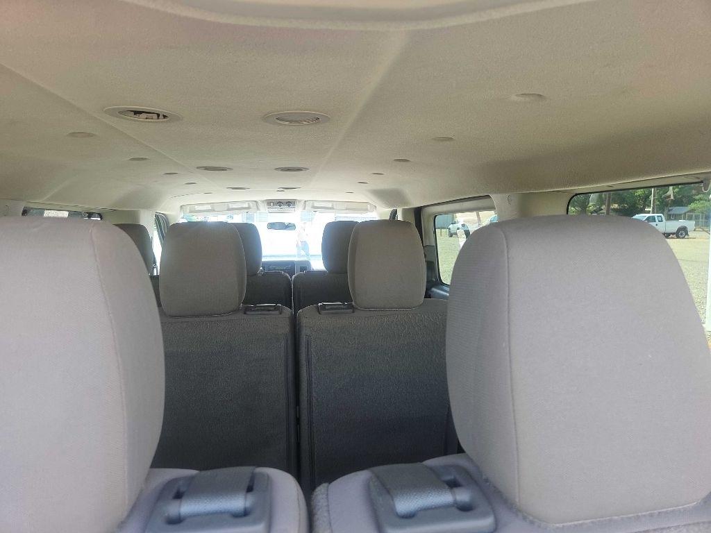 Nissan NV Passenger  2016