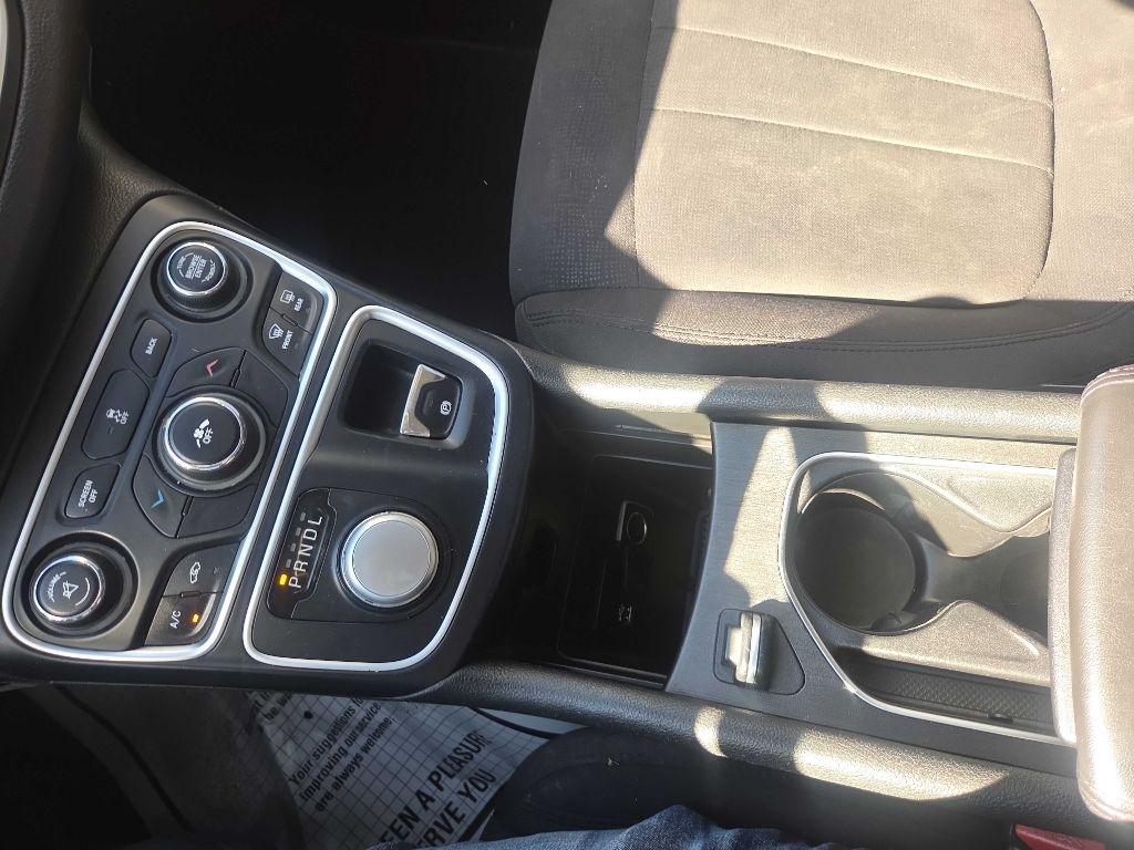Chrysler 200  2015