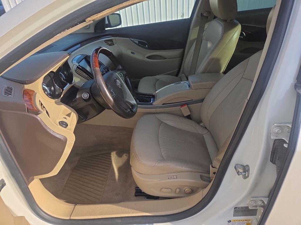 Buick LaCrosse  2013