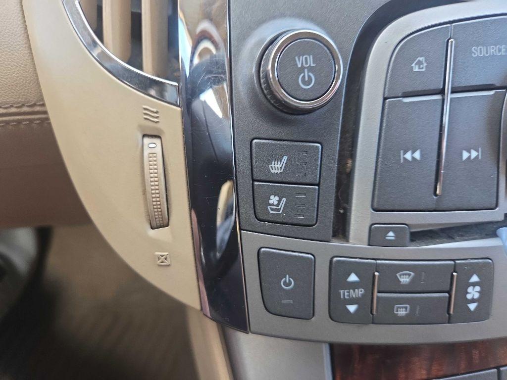 Buick LaCrosse  2013