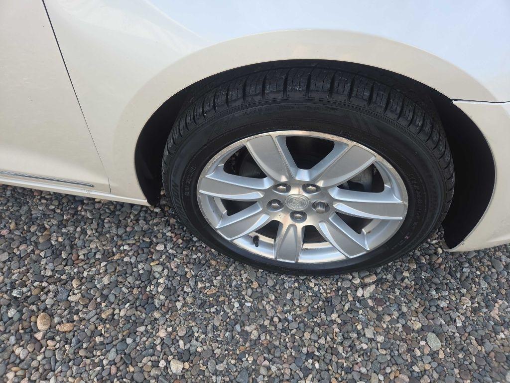 Buick LaCrosse  2013