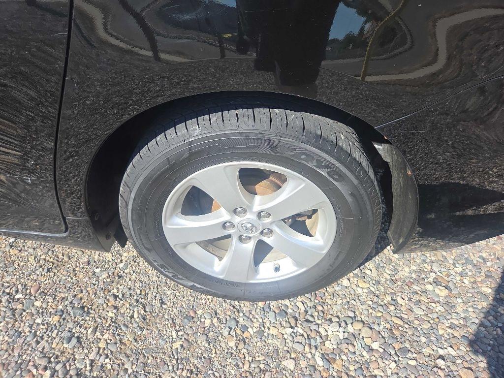 Toyota Sienna  2014