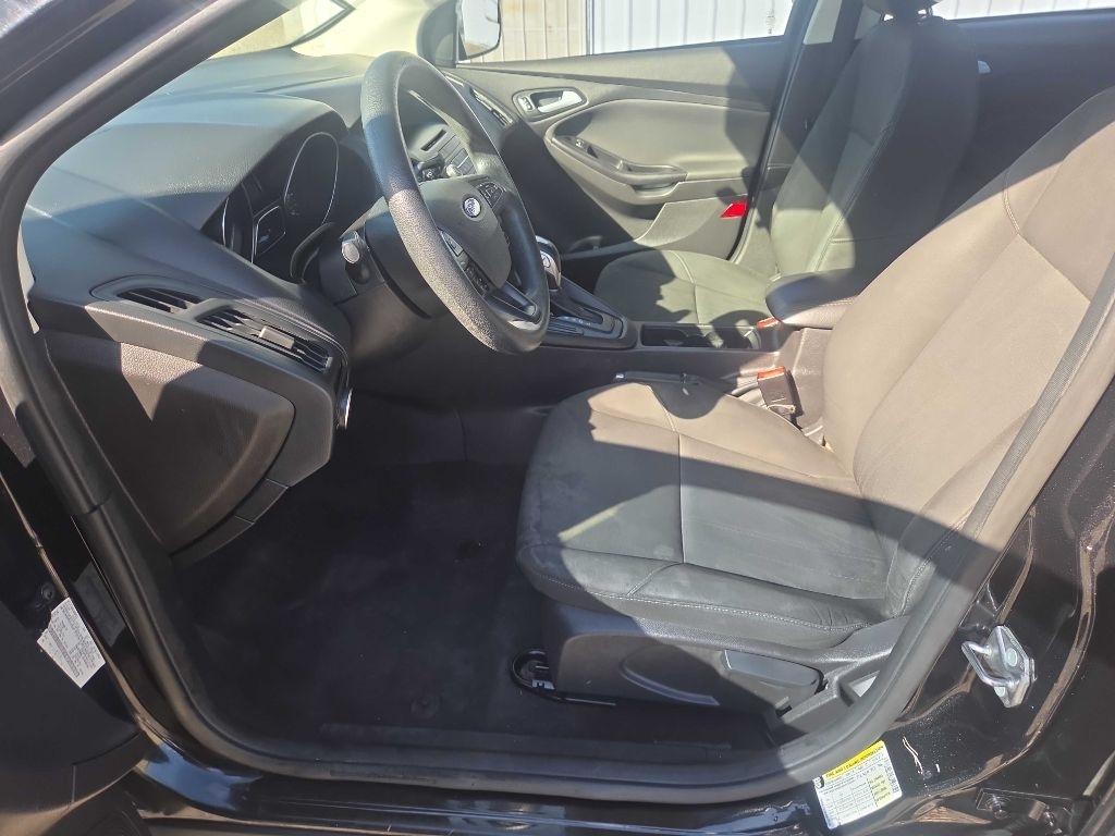 Ford Focus  2015