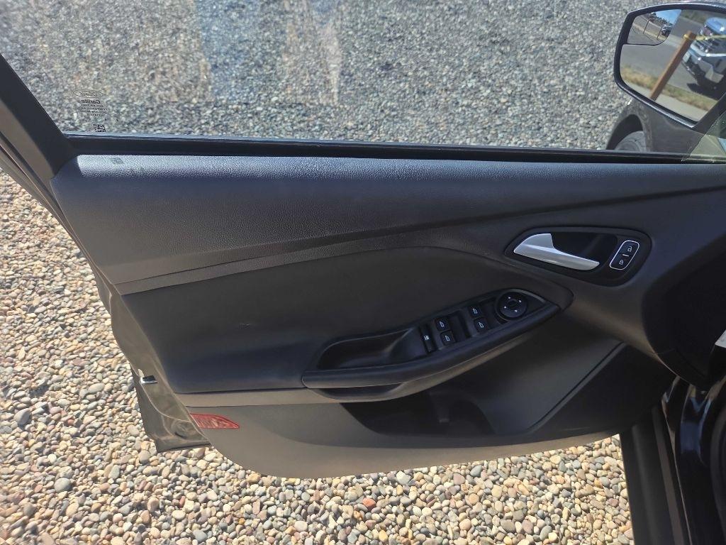 Ford Focus  2015