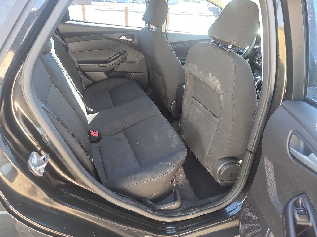 Ford Focus  2015