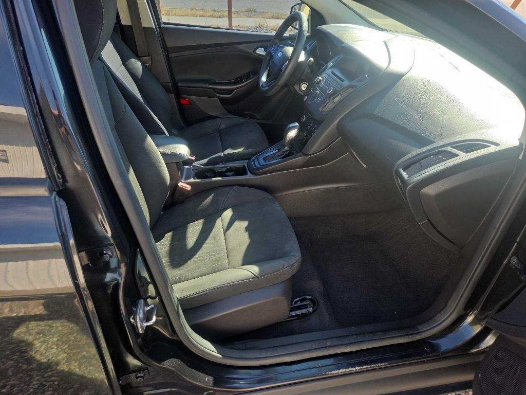 Ford Focus  2015
