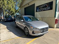 2020 Hyundai Elantra GT 