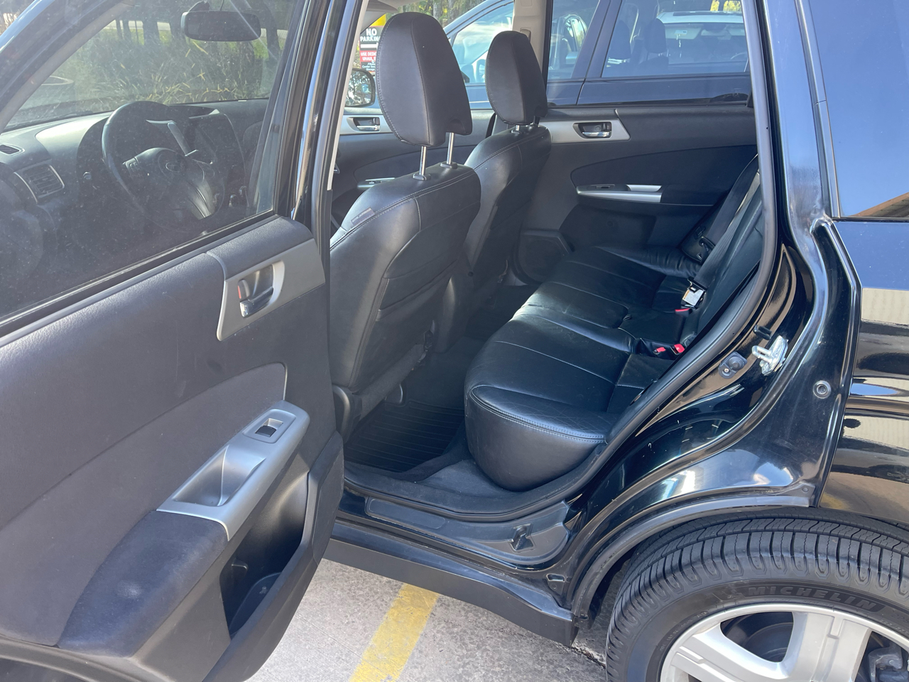 Subaru Forester 2.5X Limited 2010