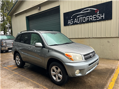 2004 Toyota RAV4 