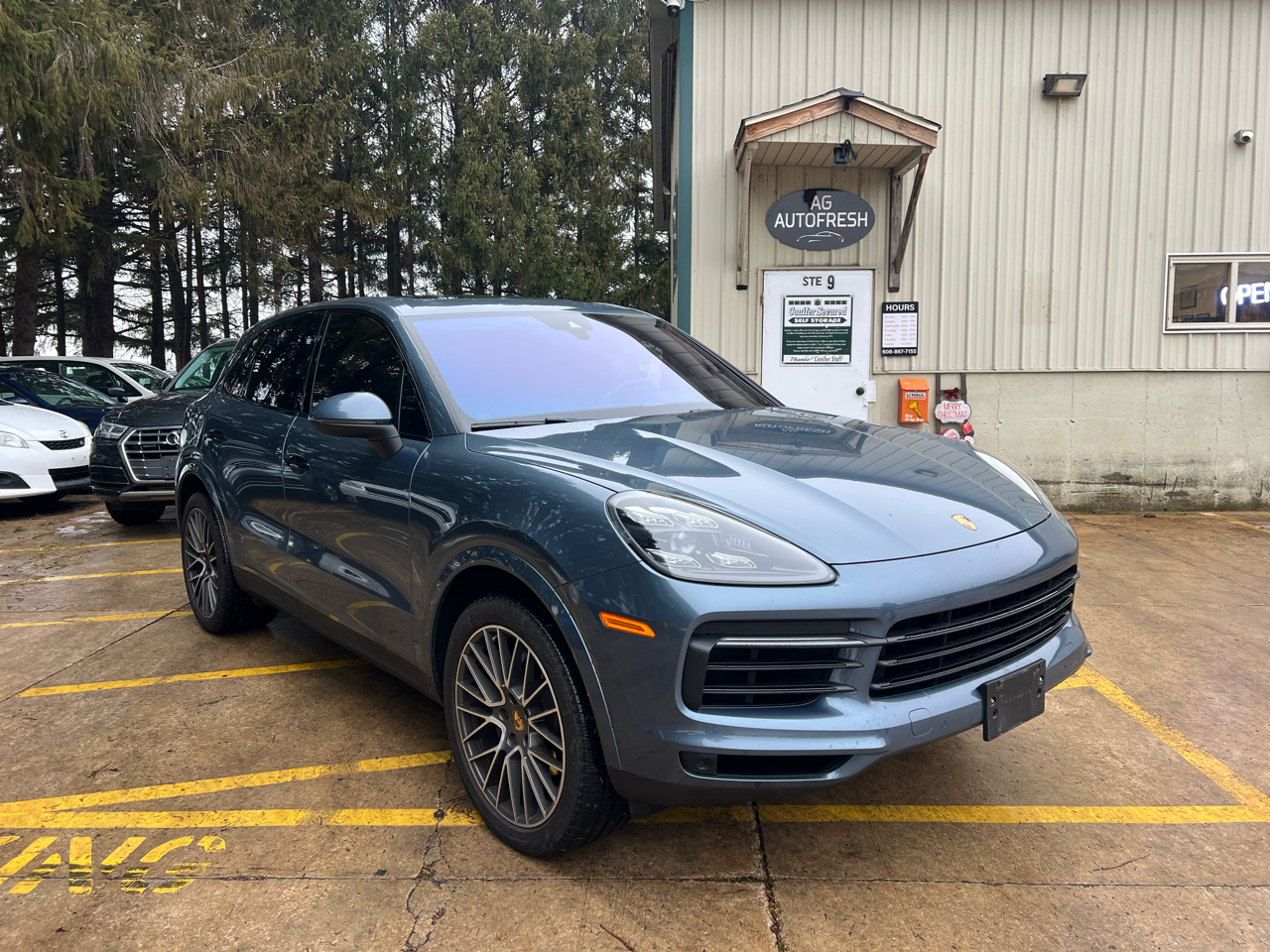 2019 Porsche Cayenne Base's photo