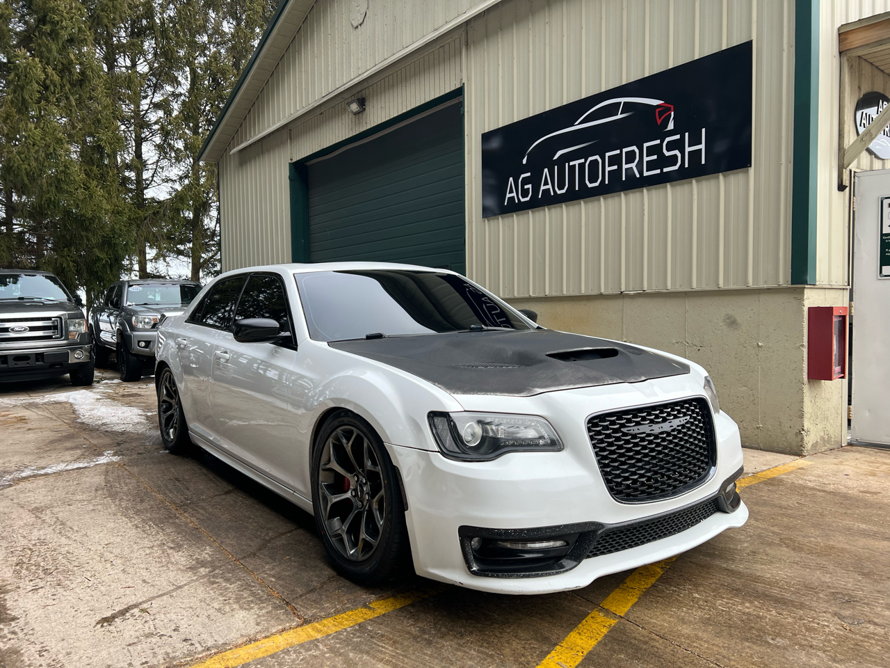 2017 Chrysler 300 S's photo