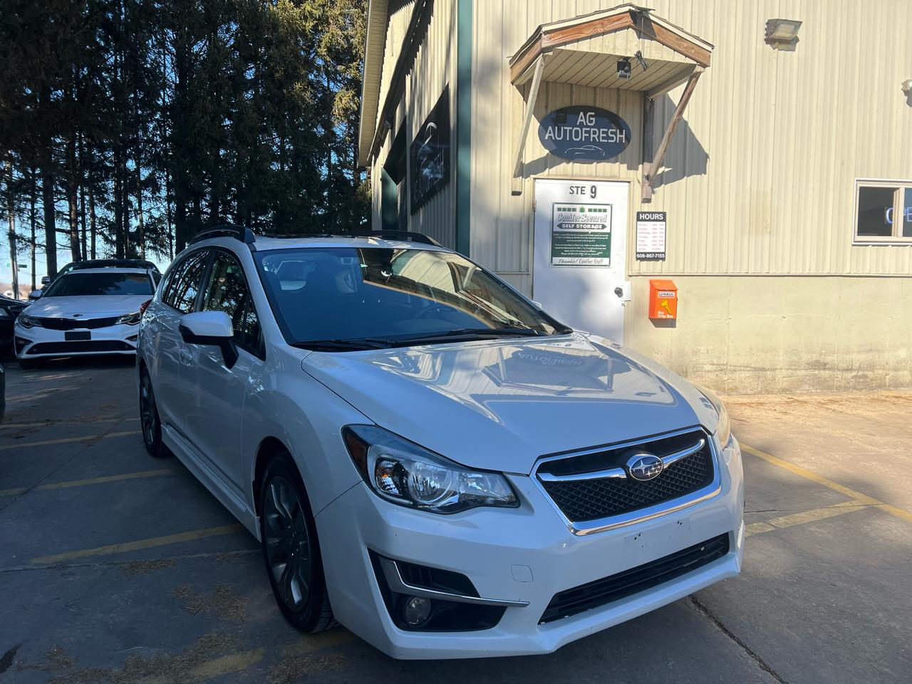 2016 Subaru Impreza 2.0i Sport Limited PZEV 5-Door