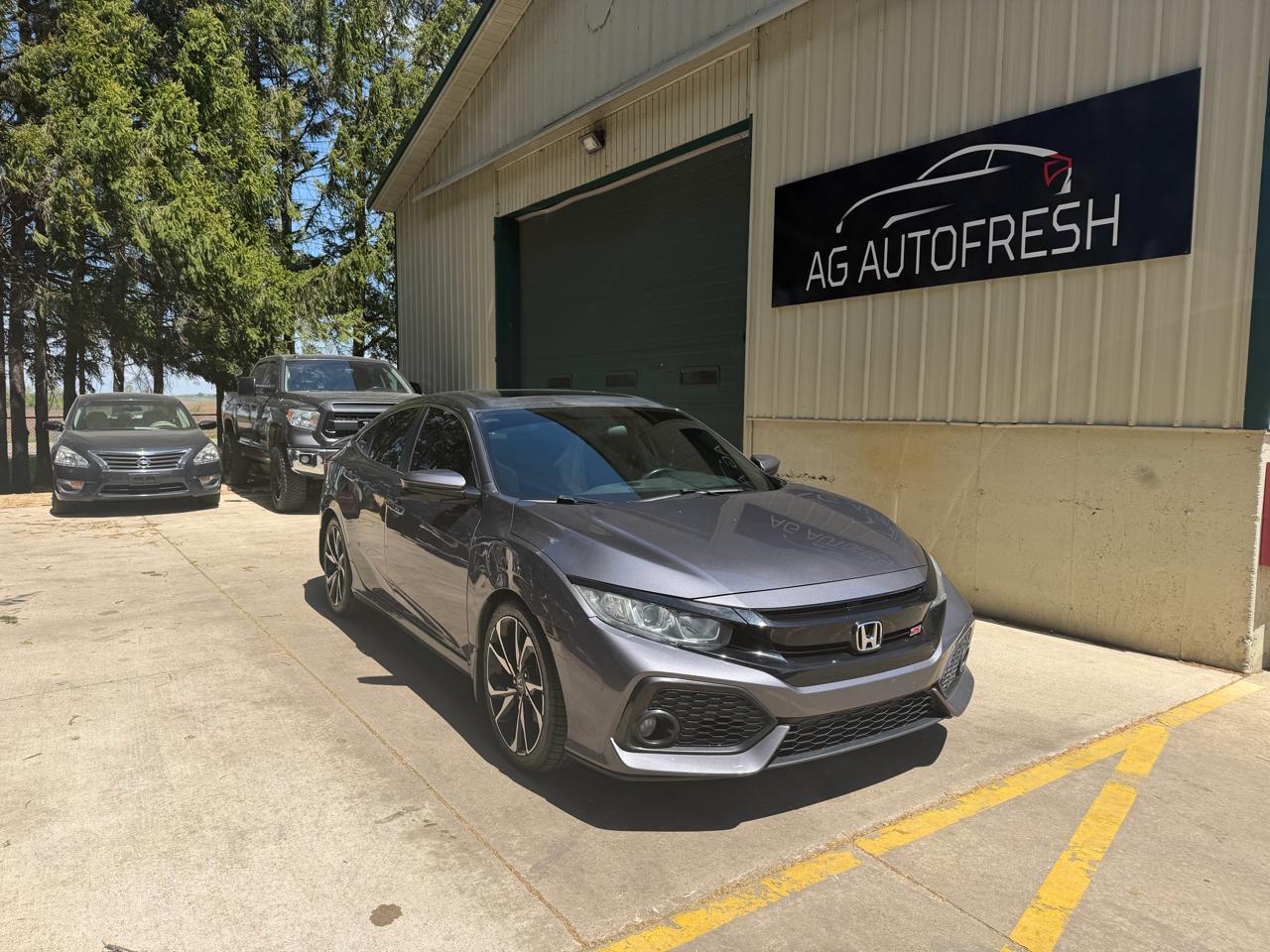 2017 Honda Civic Si 4dr Sedan 6M