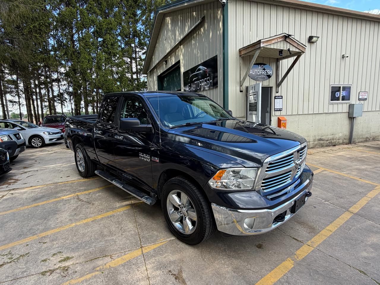 2017 RAM 1500 Big Horn 4x4 Quad Cab 6'4's photo