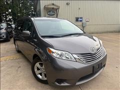 2016 Toyota Sienna 