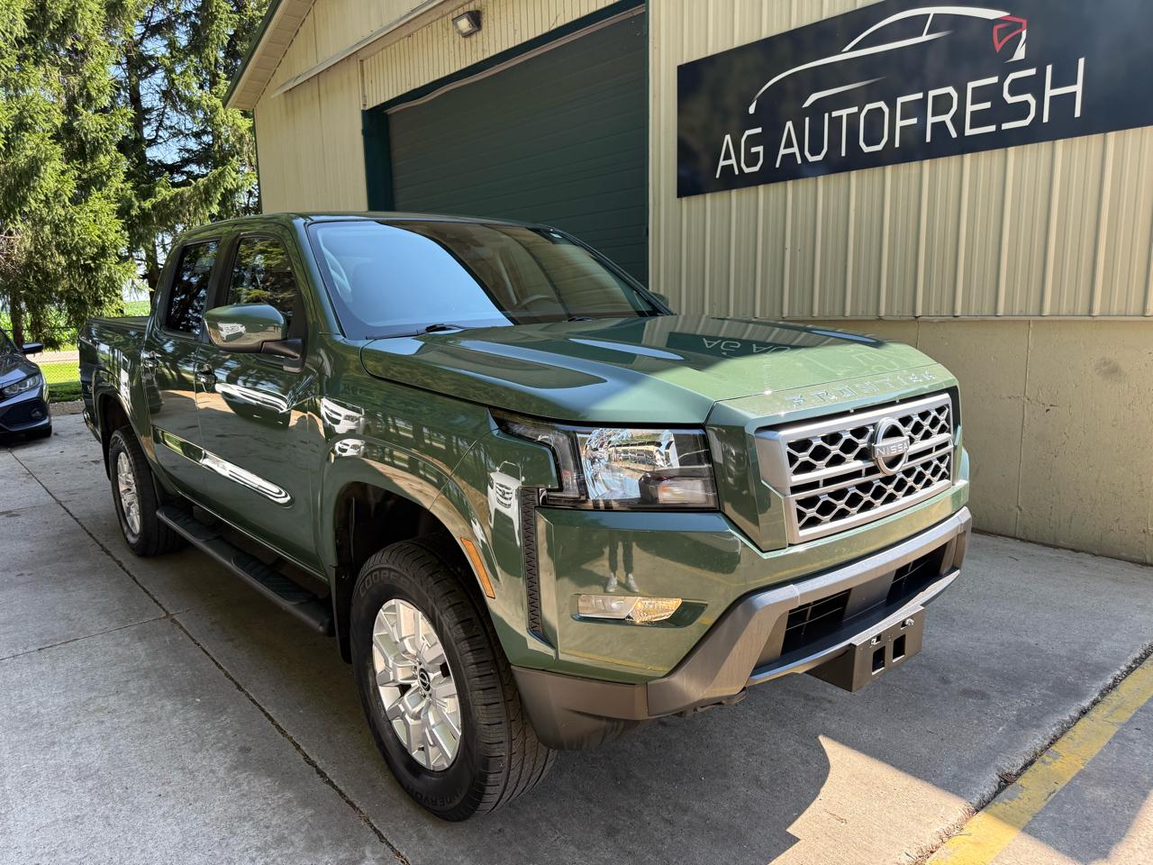 2022 Nissan Frontier S Crew Cab 4WD