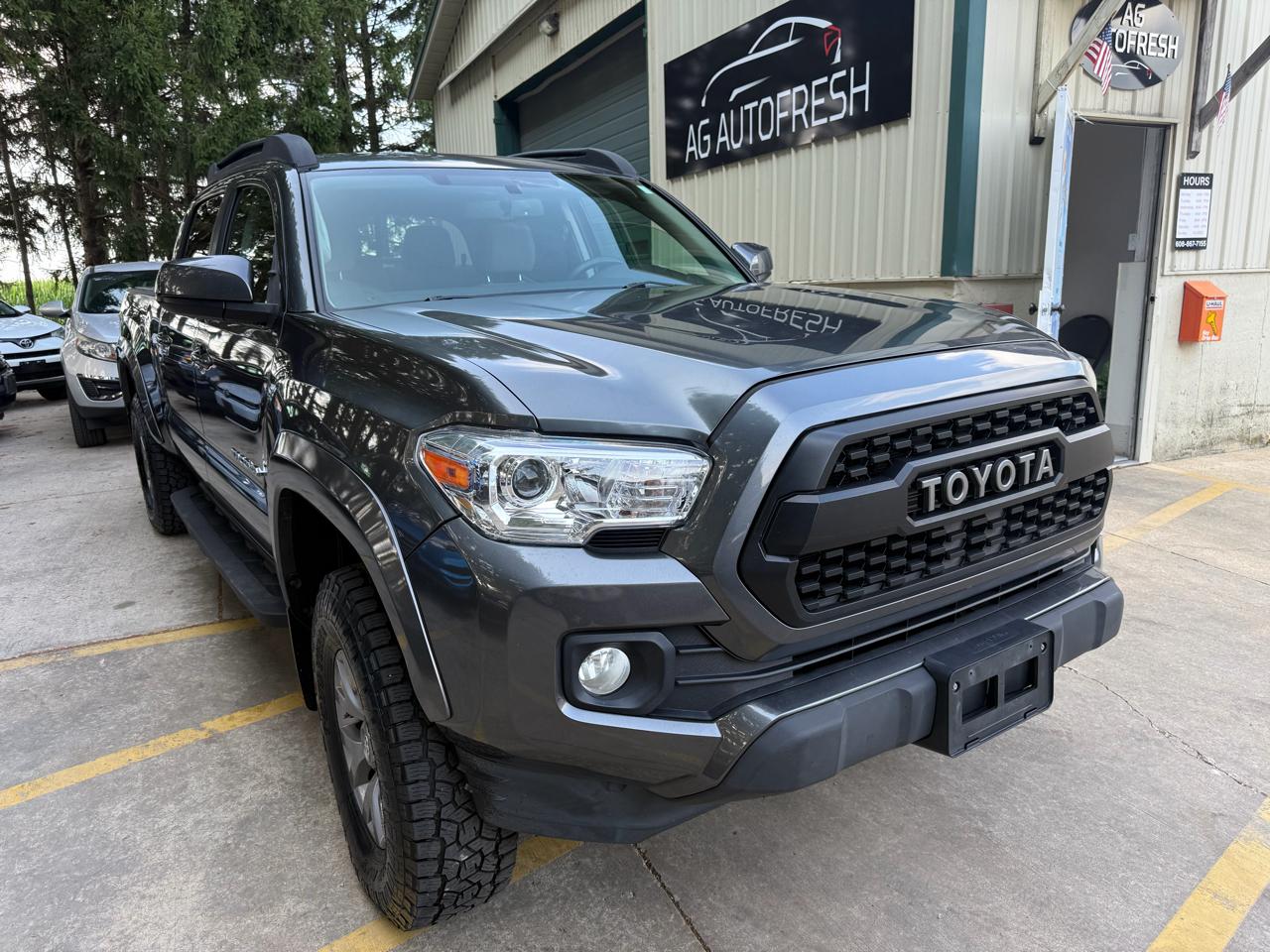 2016 Toyota Tacoma SR5 Double Cab Super Long Bed V6 6AT 4WD