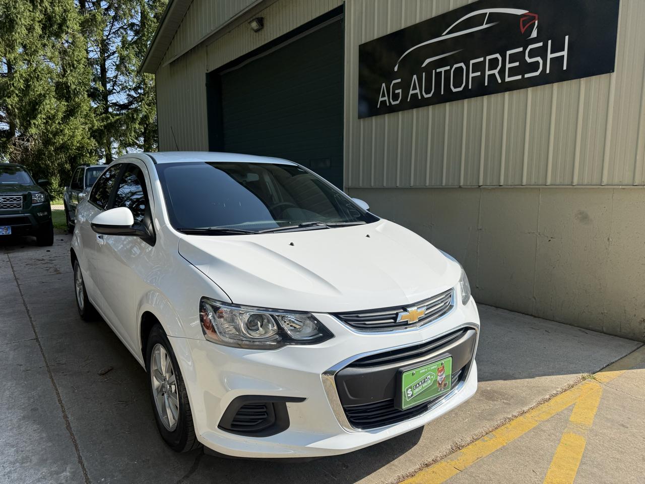 2019 Chevrolet Sonic LT Auto Sedan