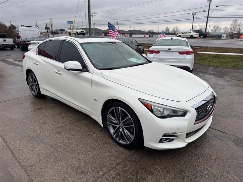 Infiniti Q50 Premium 2016