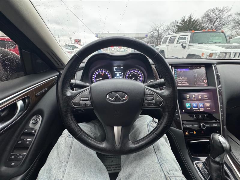 Infiniti Q50 Premium 2016