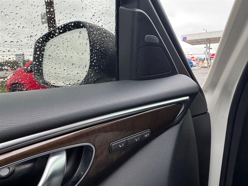 Infiniti Q50 Premium 2016