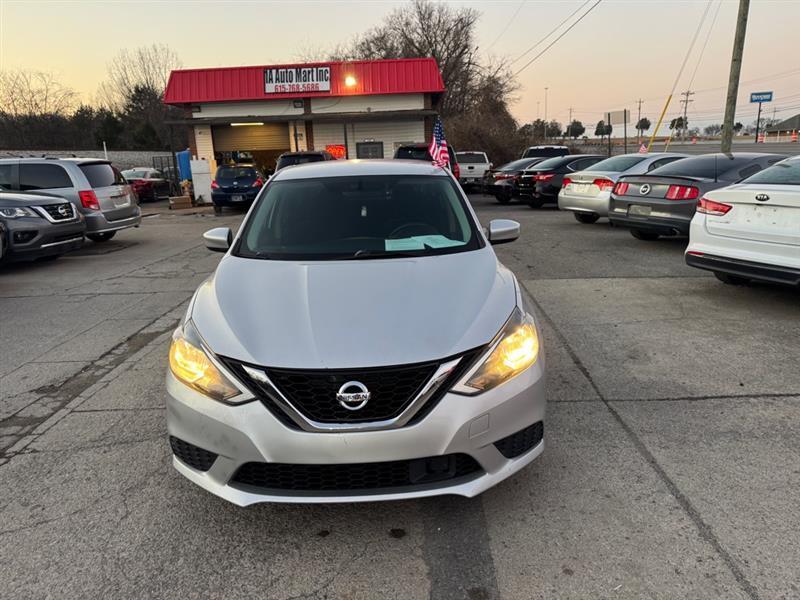 Nissan Sentra  2019
