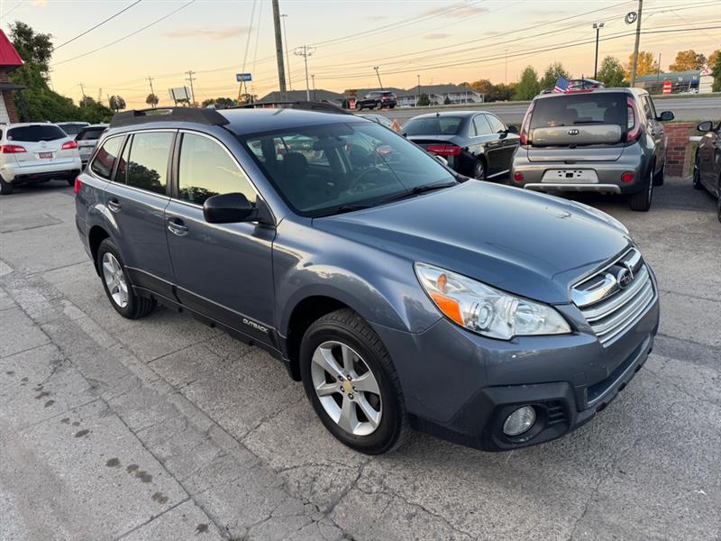 2014 Subaru Outback 2.5i photo 3