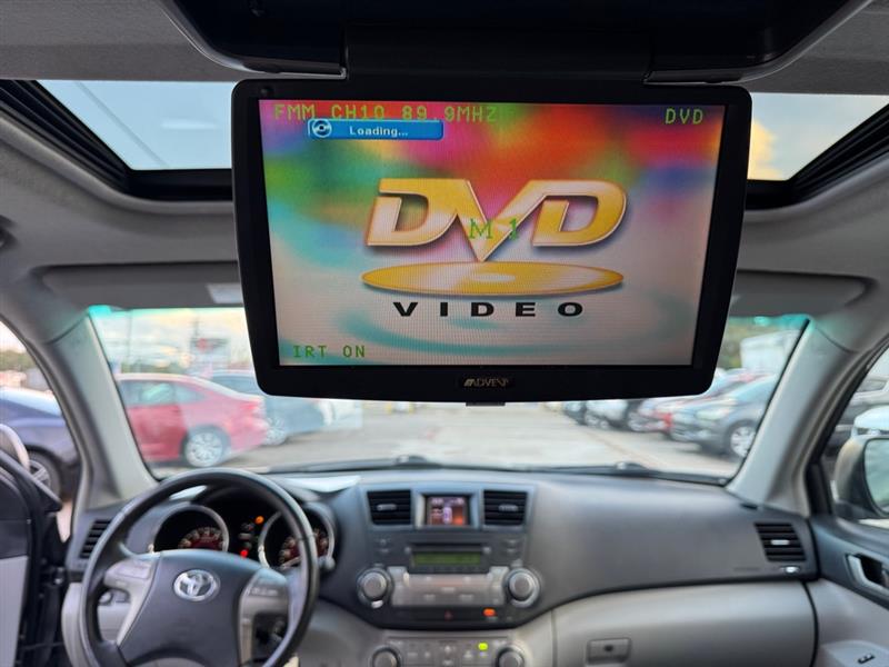 2010 Toyota Highlander SE photo 17
