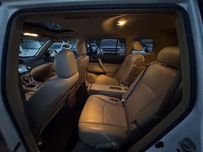 Toyota Highlander Base 2012 Toyota Highlander Base 2012