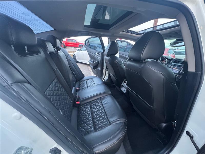 Nissan Maxima Platinum 2020