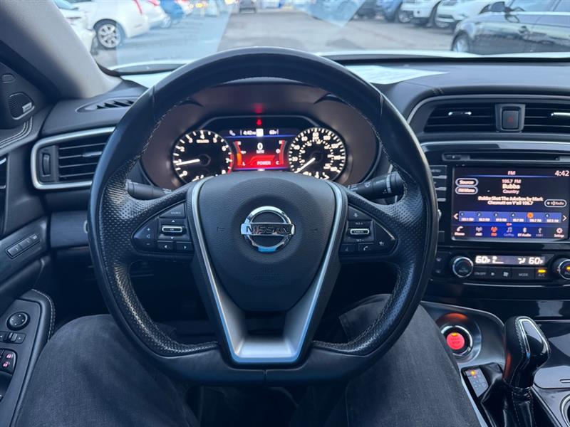 Nissan Maxima Platinum 2020