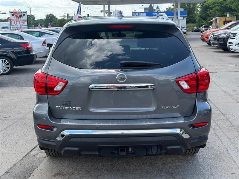Nissan Pathfinder  2019