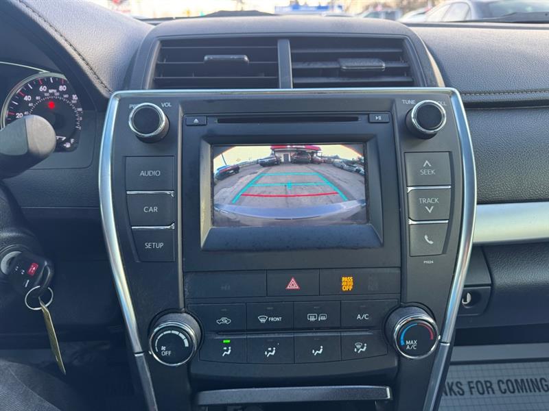 Toyota Camry SE 2016