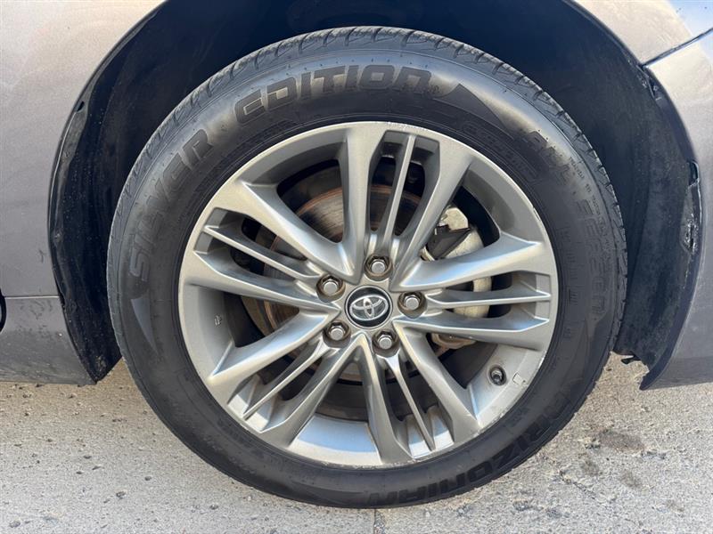 Toyota Camry SE 2016