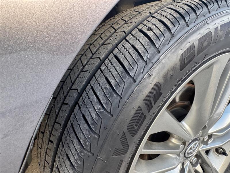 Toyota Camry SE 2016