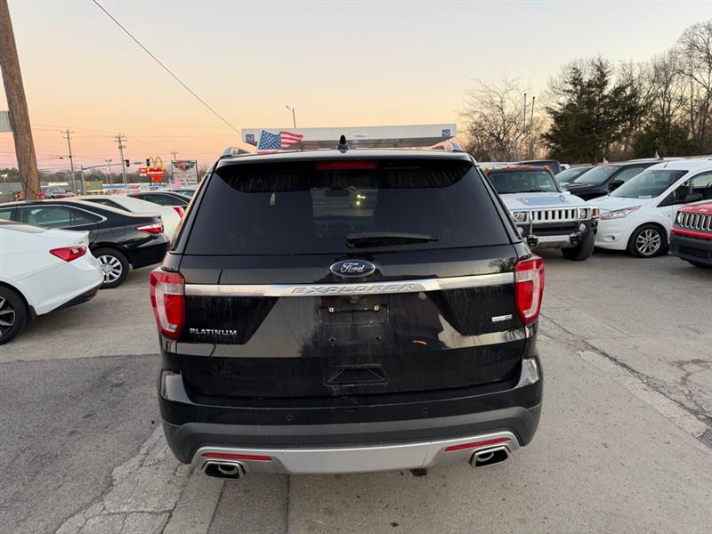 Ford Explorer Platinum 4WD 2016