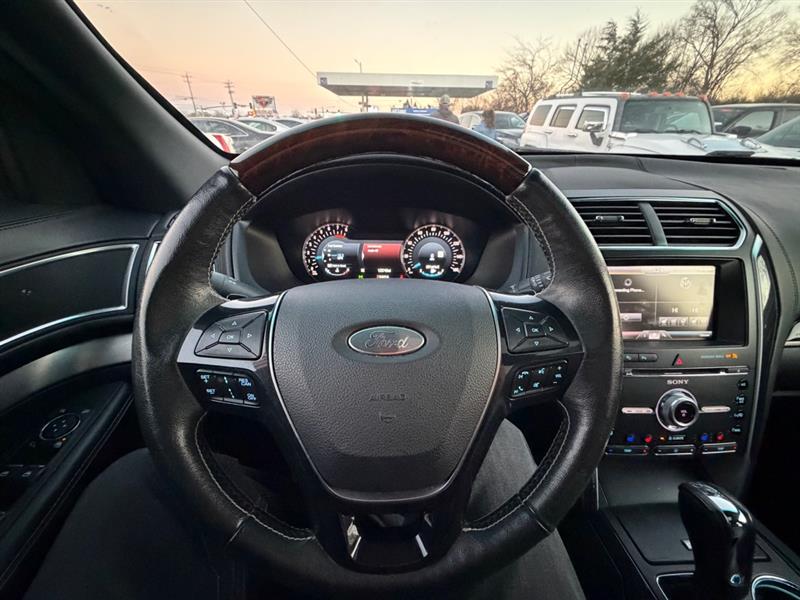 Ford Explorer Platinum 4WD 2016