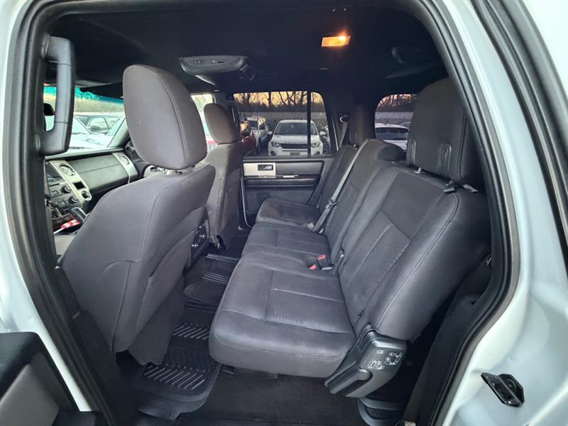 Ford Expedition EL XLT 2015