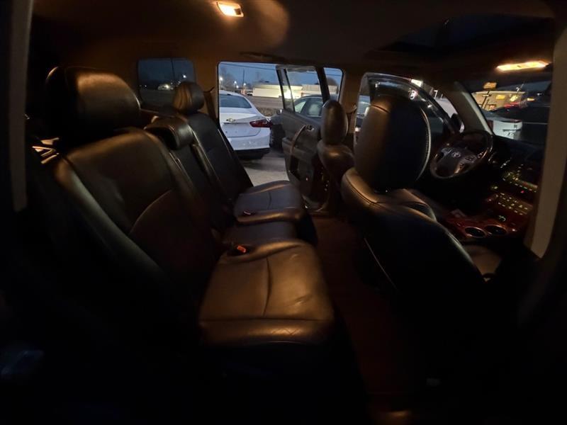 Toyota Highlander  2011