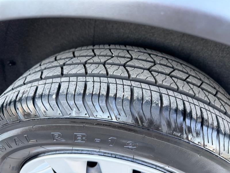 Nissan Rogue Sport S 2020