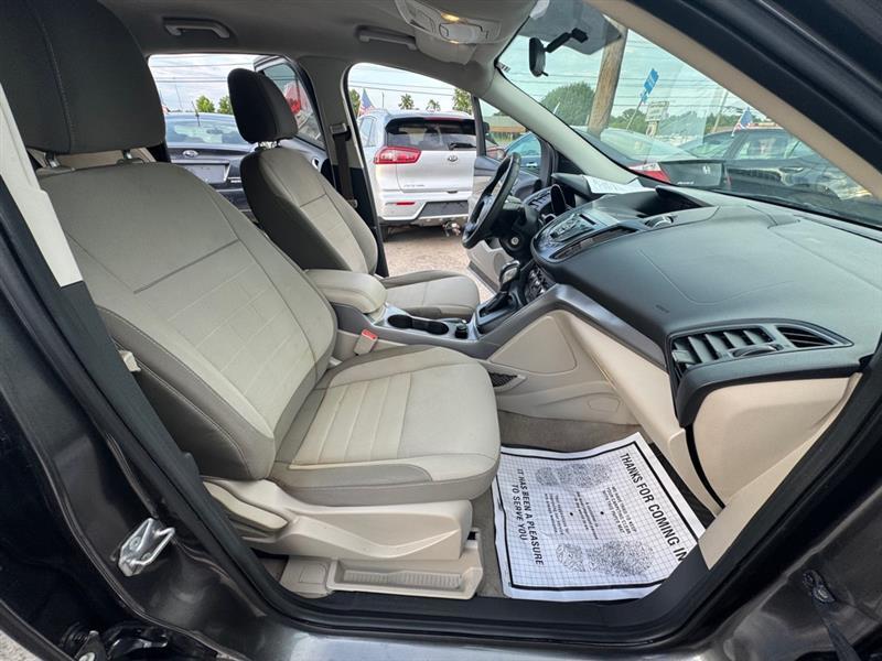 Ford Escape  2015