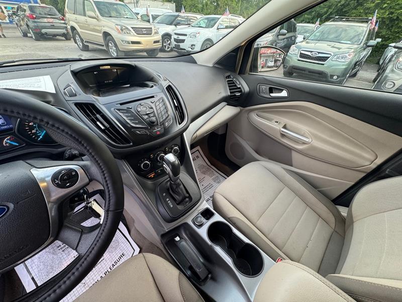 Ford Escape  2015