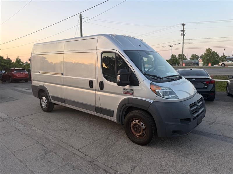 RAM Promaster  2015