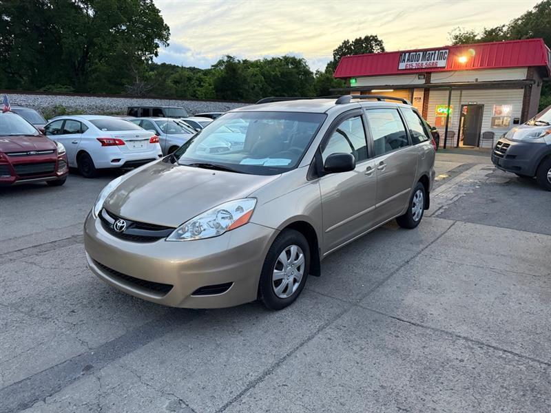 Toyota Sienna  2007