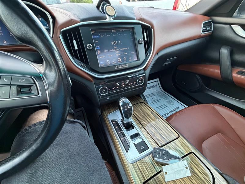 Maserati Ghibli  2016