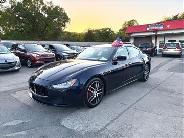 2016 Maserati Ghibli 
